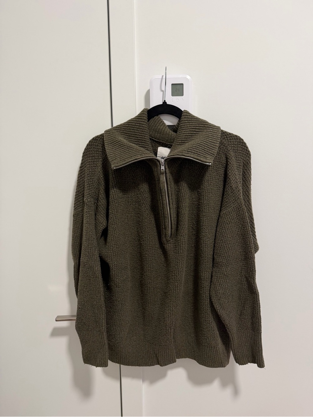 aerie Men's Olive Green Half-Zip Knit Sweater